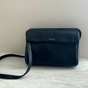Matt & Nat Crossbody Bag